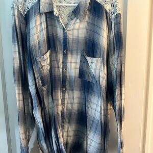 Maurices Blue and White Plaid Women's Button Down Shirt